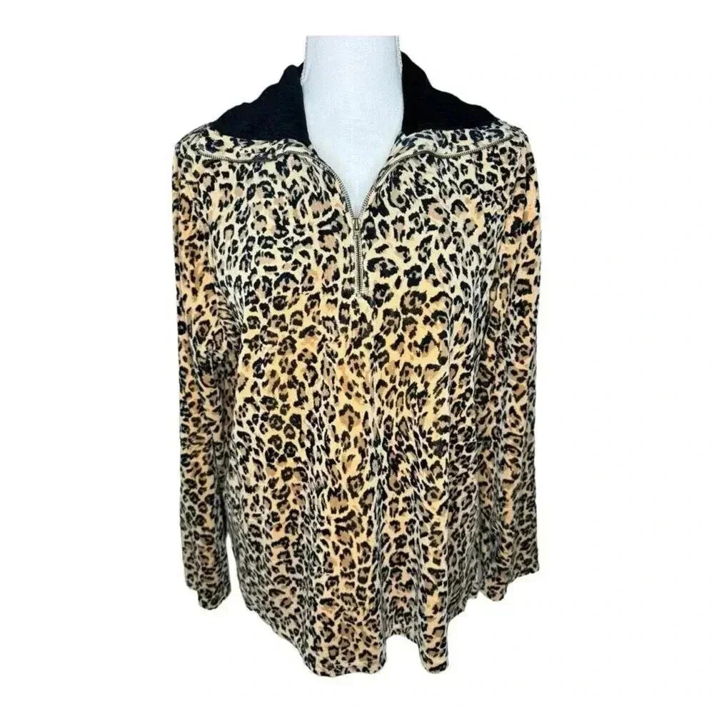 Vintage Y2K‎ Liz Claiborne Women’s Large Animal Print Velour Pullover Jacket Top